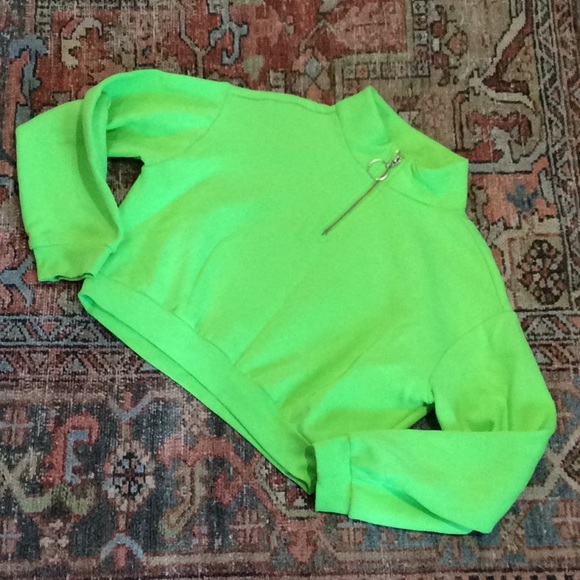 Women’s SWS Active Sweatshirt - Picture 2 of 5